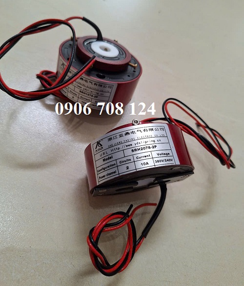 Cổ góp điện hộp kín 2 pha là gì?