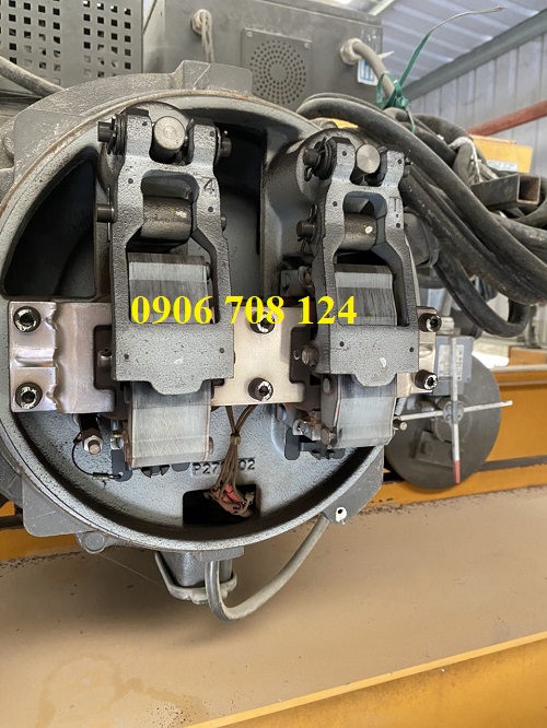 Cụm chữ E palang LGM và Mitsubishi